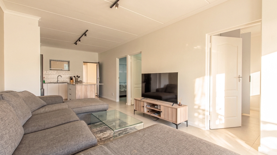 To Let 2 Bedroom Property for Rent in Vredekloof East Western Cape